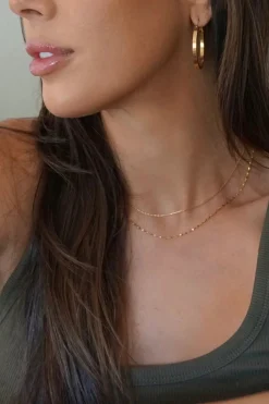 Ellie Vail Jewelry-Ilavia Hoop Earring